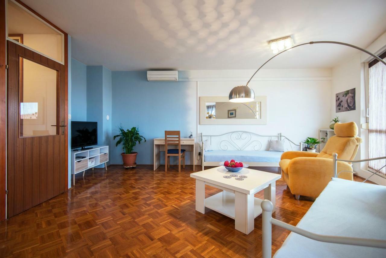 Apartment Martha Deluxe. Zadar Exterior photo